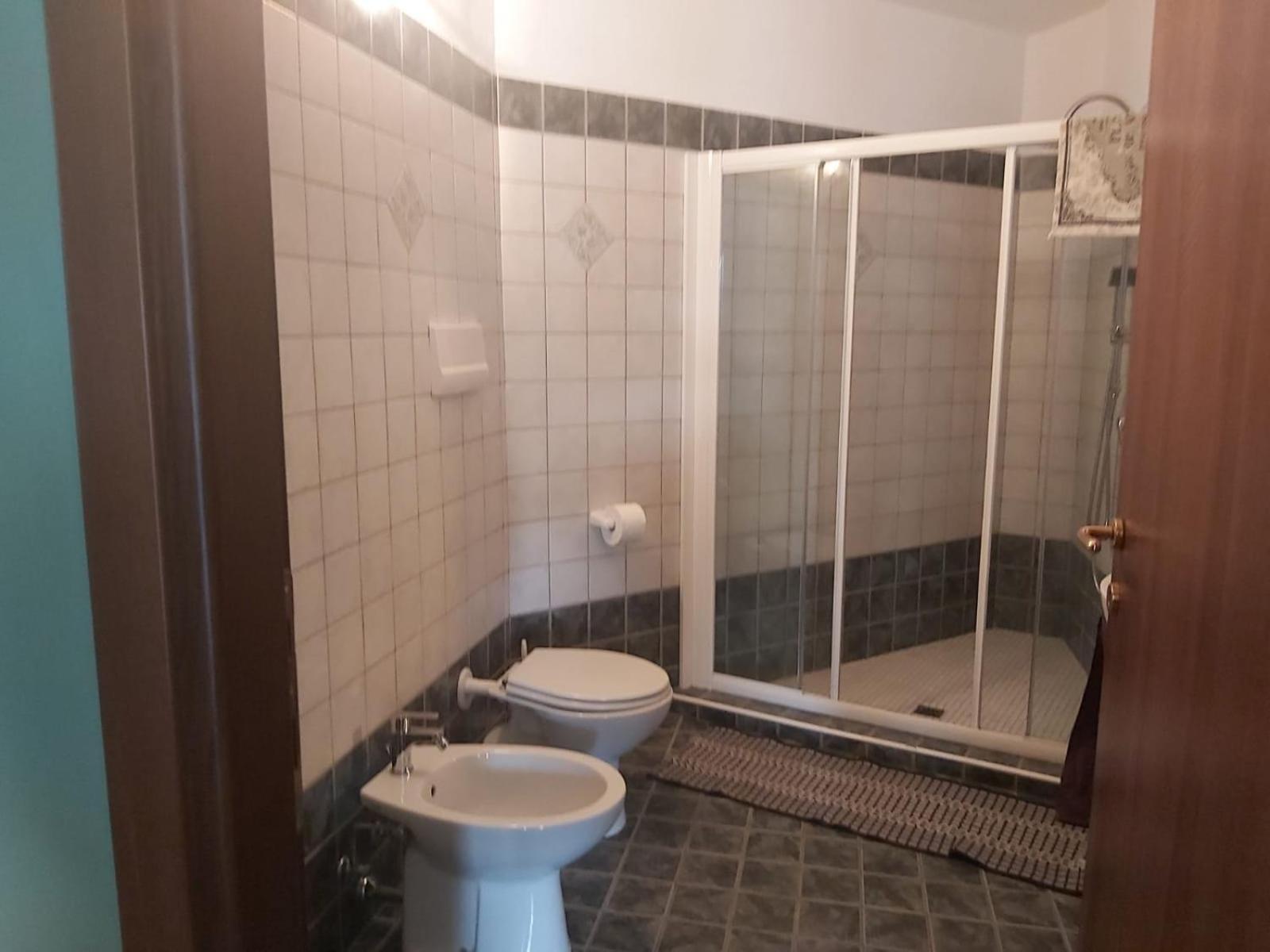 I Portici Guest House Alessandria Exterior foto