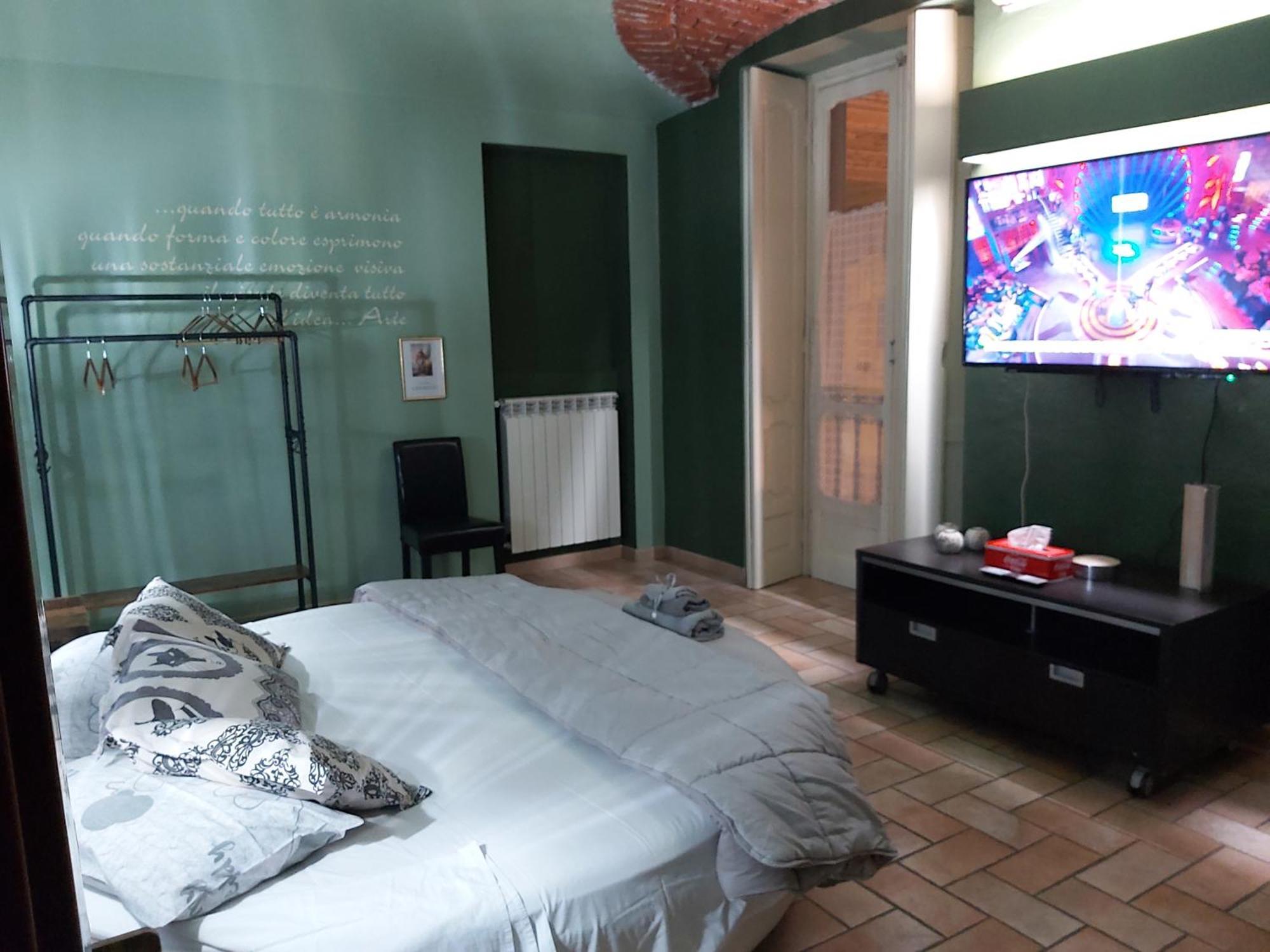 I Portici Guest House Alessandria Cameră foto